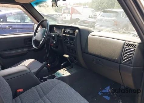 1999 Jeep Cherokee Sport/Classic z USA, uszkodzony, nr VIN 1J4FF68S5XL575487